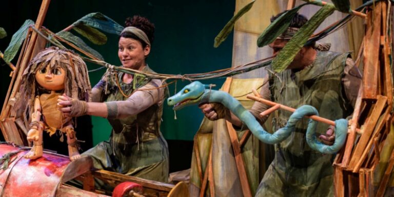 Festuc Teatre acerca a Pedrajas de San Esteban la historia de Tarzán de un modo diferente